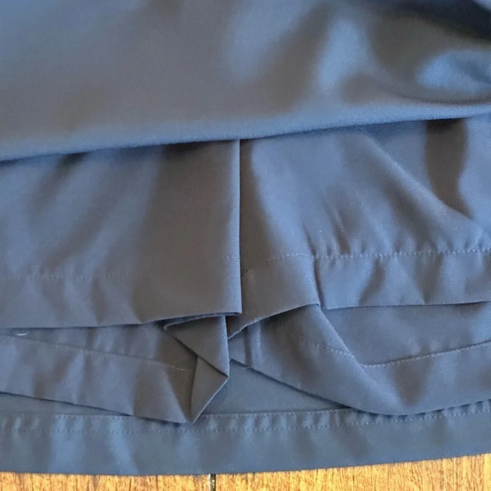 NVO Sport | Navy Blue Golf Skort, Size 14 - Picture 5 of 7